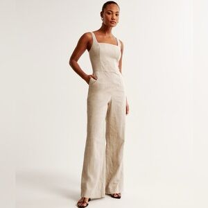 Abercrombie & Fitch square neck linen blend jumpsuit / size L / tan beige